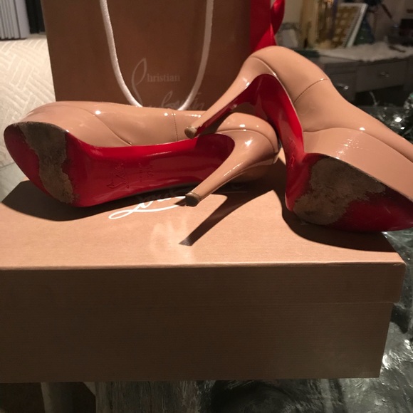 Christian Louboutin 37.5 - Picture 5 of 8
